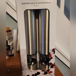 Sur La Table Electric Salt and Pepper Mills
